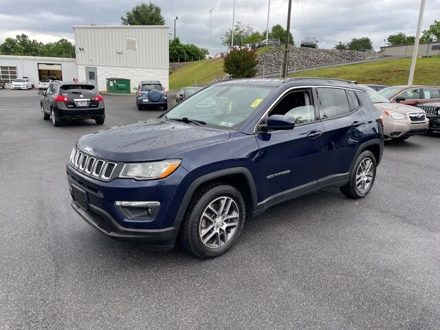 2020 Jeep Compass Latitude photo 3