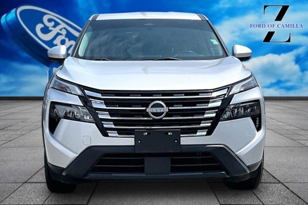 Used 2024 Nissan Rogue SV FWD SUV