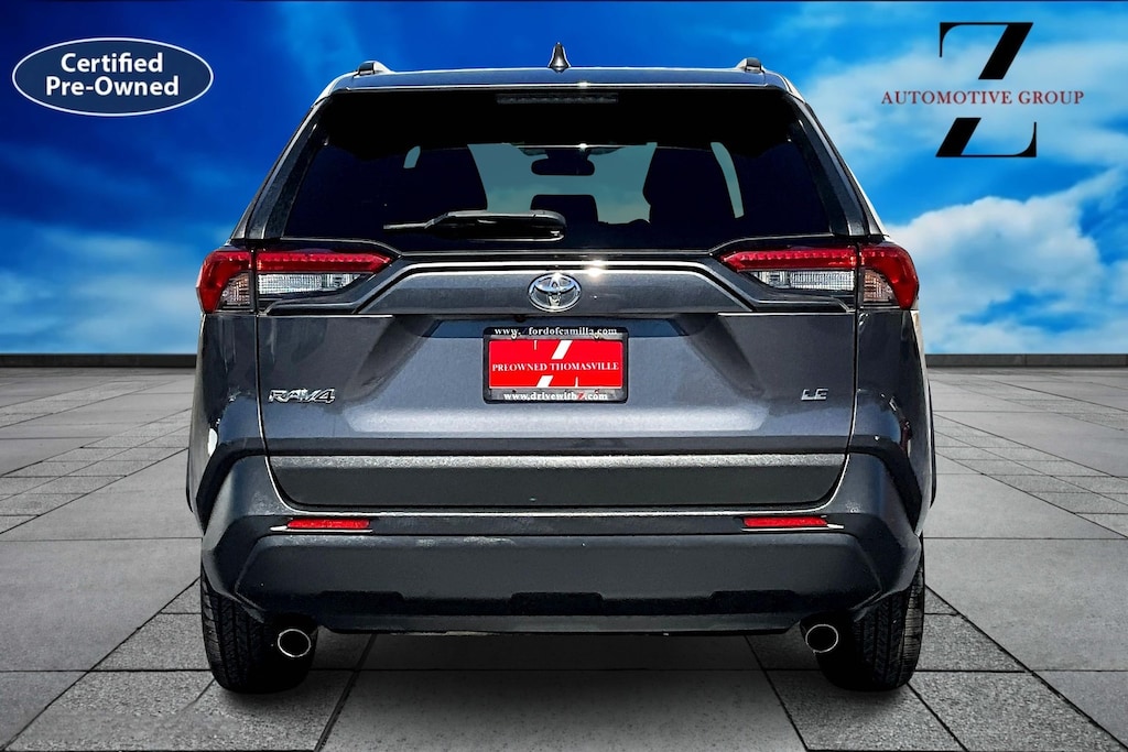 Used 2019 Toyota RAV4 LE SUV
