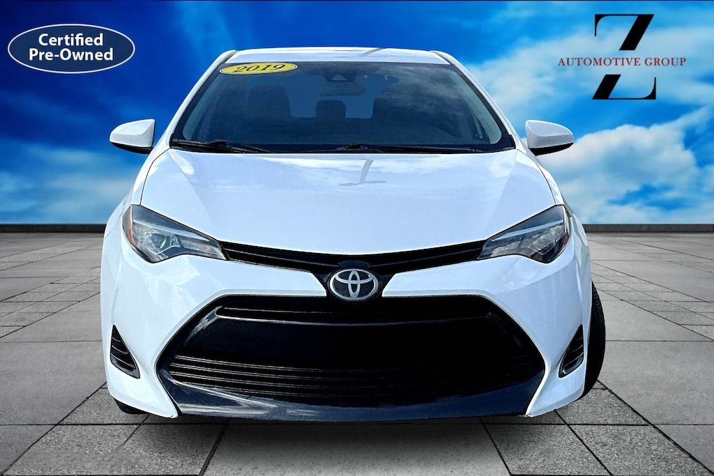Used 2019 Toyota Corolla LE Sedan