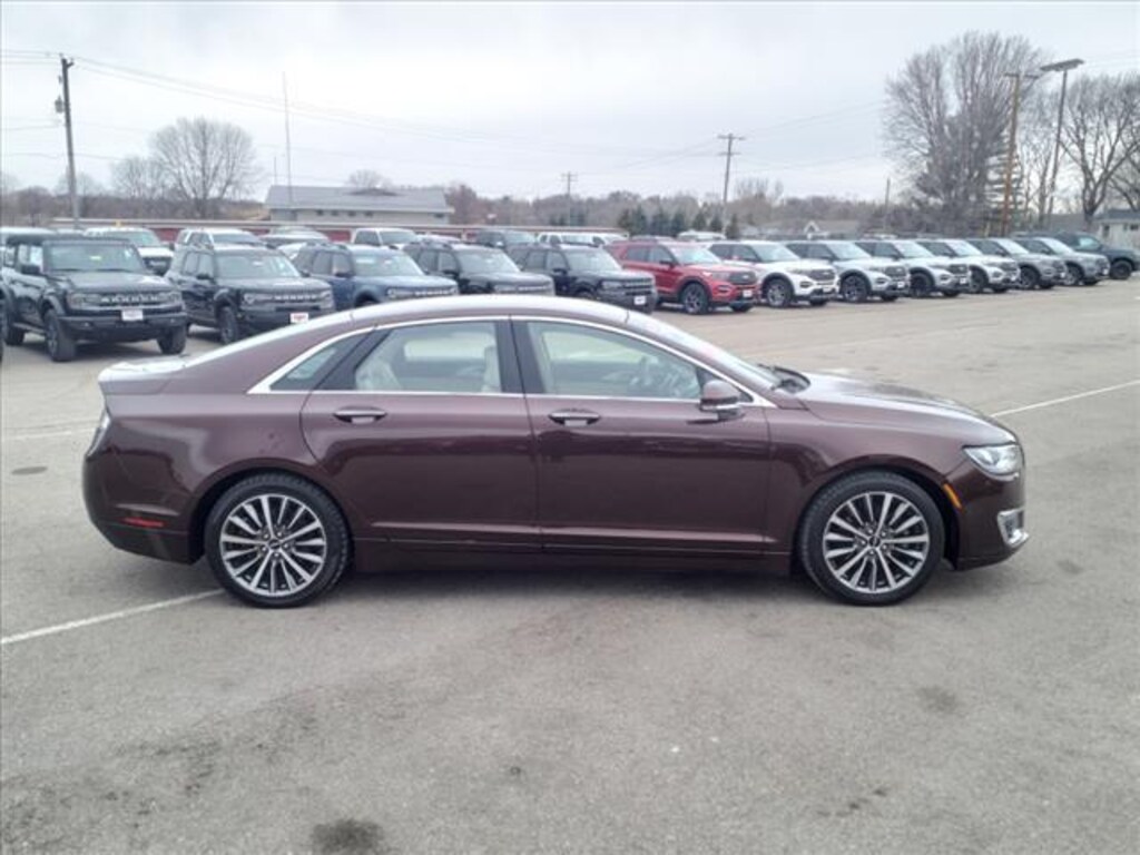 Used 2019 Lincoln MKZ For Sale at Zumbrota Ford VIN 3LN6L5D92KR618510