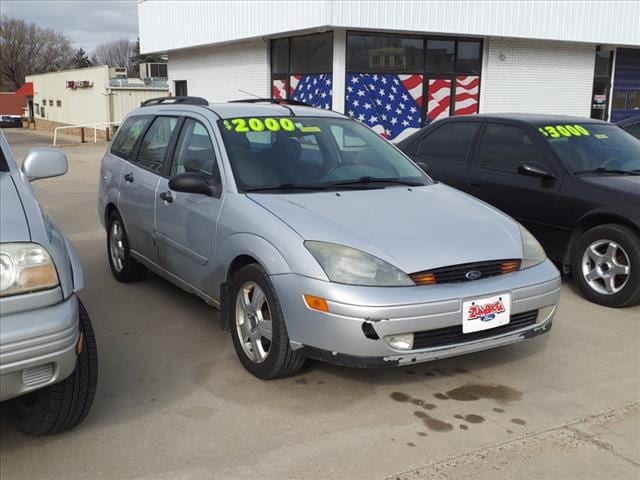 Used 2004 Ford Focus ZTW with VIN 1FAHP35Z64W184084 for sale in Zumbrota, Minnesota