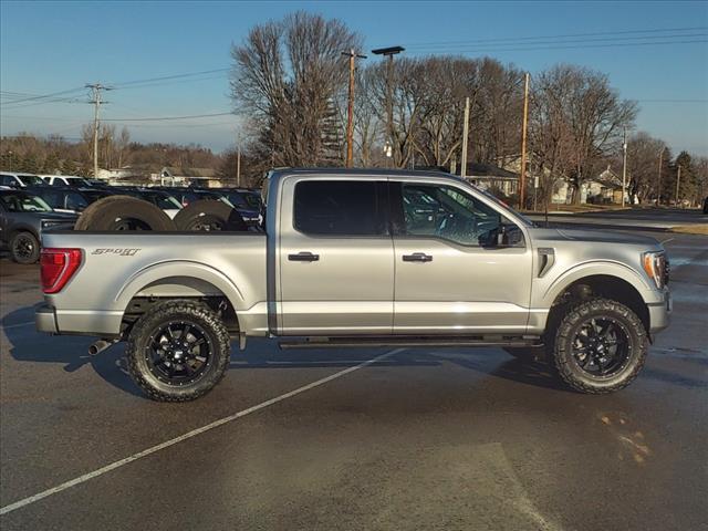Used 2021 Ford F-150 XLT with VIN 1FTEW1EPXMFC06803 for sale in Zumbrota, Minnesota