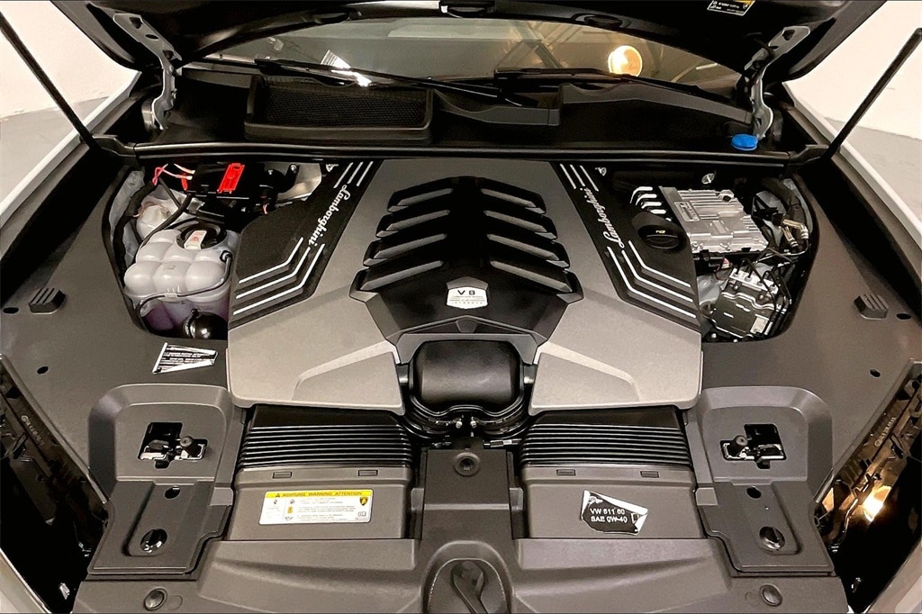 used 2024 Lamborghini Urus car, priced at $320,990
