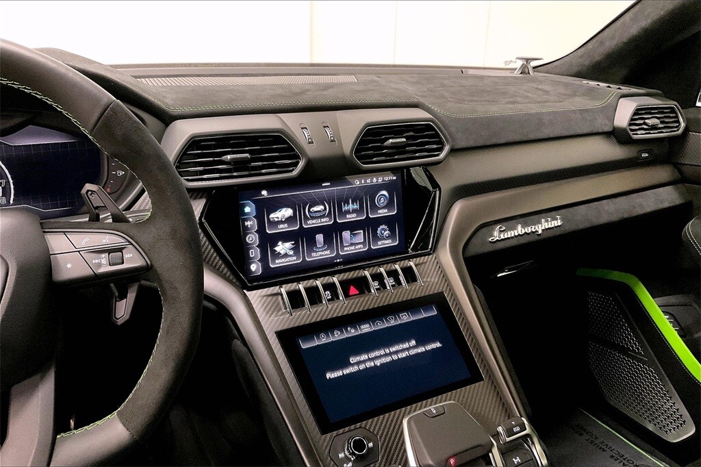 used 2024 Lamborghini Urus car, priced at $320,990