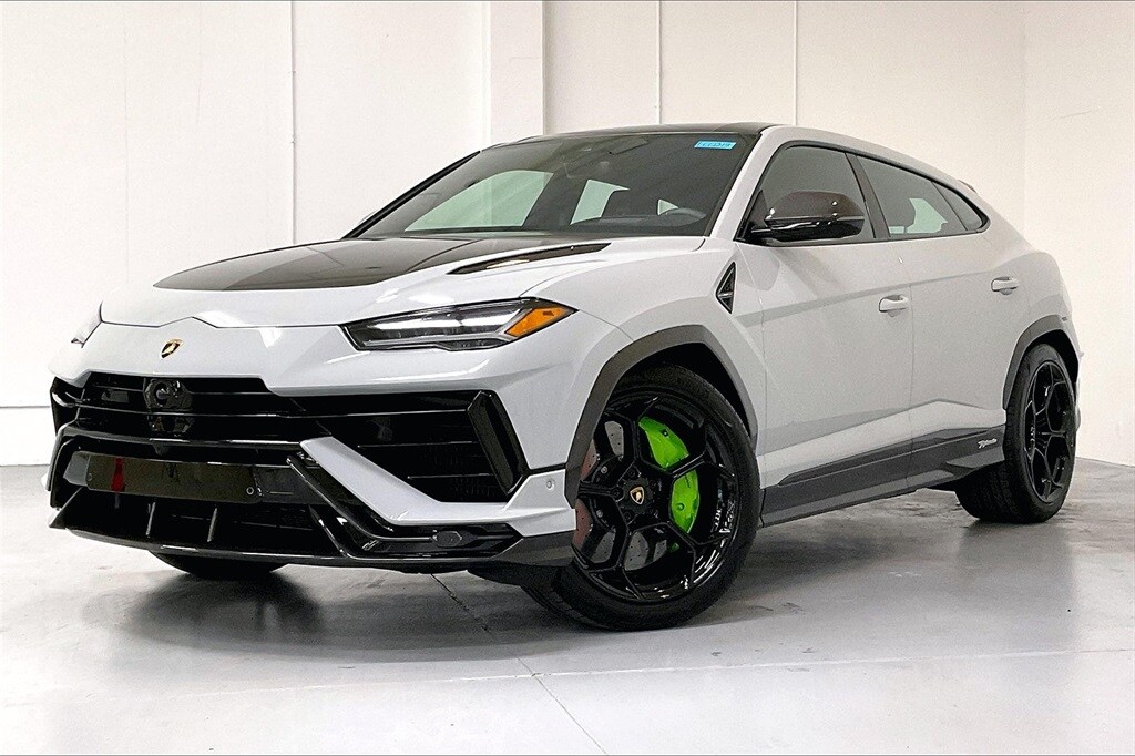 used 2024 Lamborghini Urus car, priced at $320,990