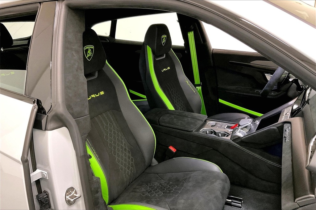 used 2024 Lamborghini Urus car, priced at $320,990