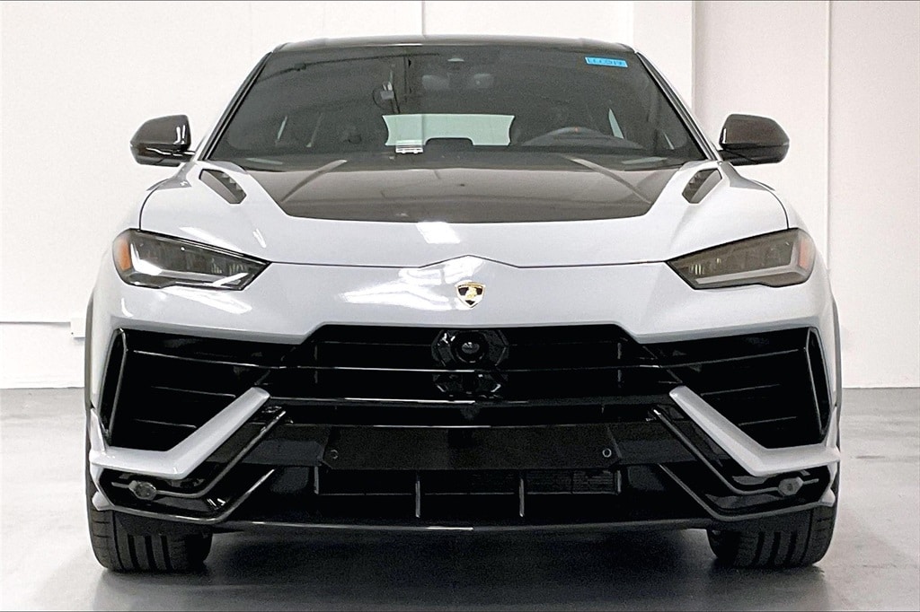 used 2024 Lamborghini Urus car, priced at $320,990