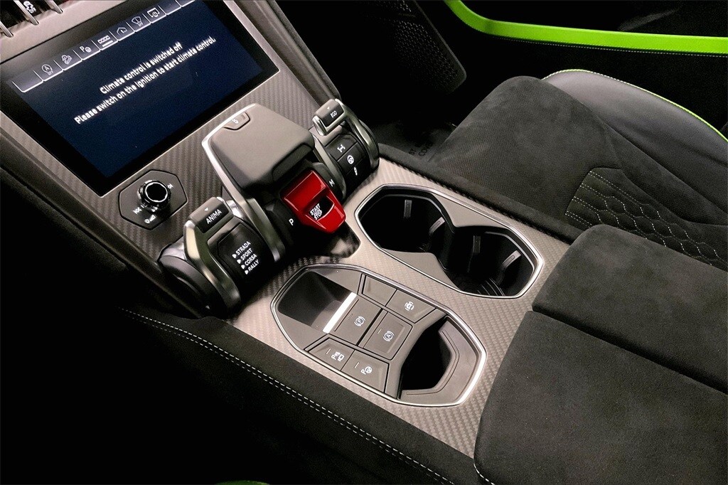 used 2024 Lamborghini Urus car, priced at $320,990