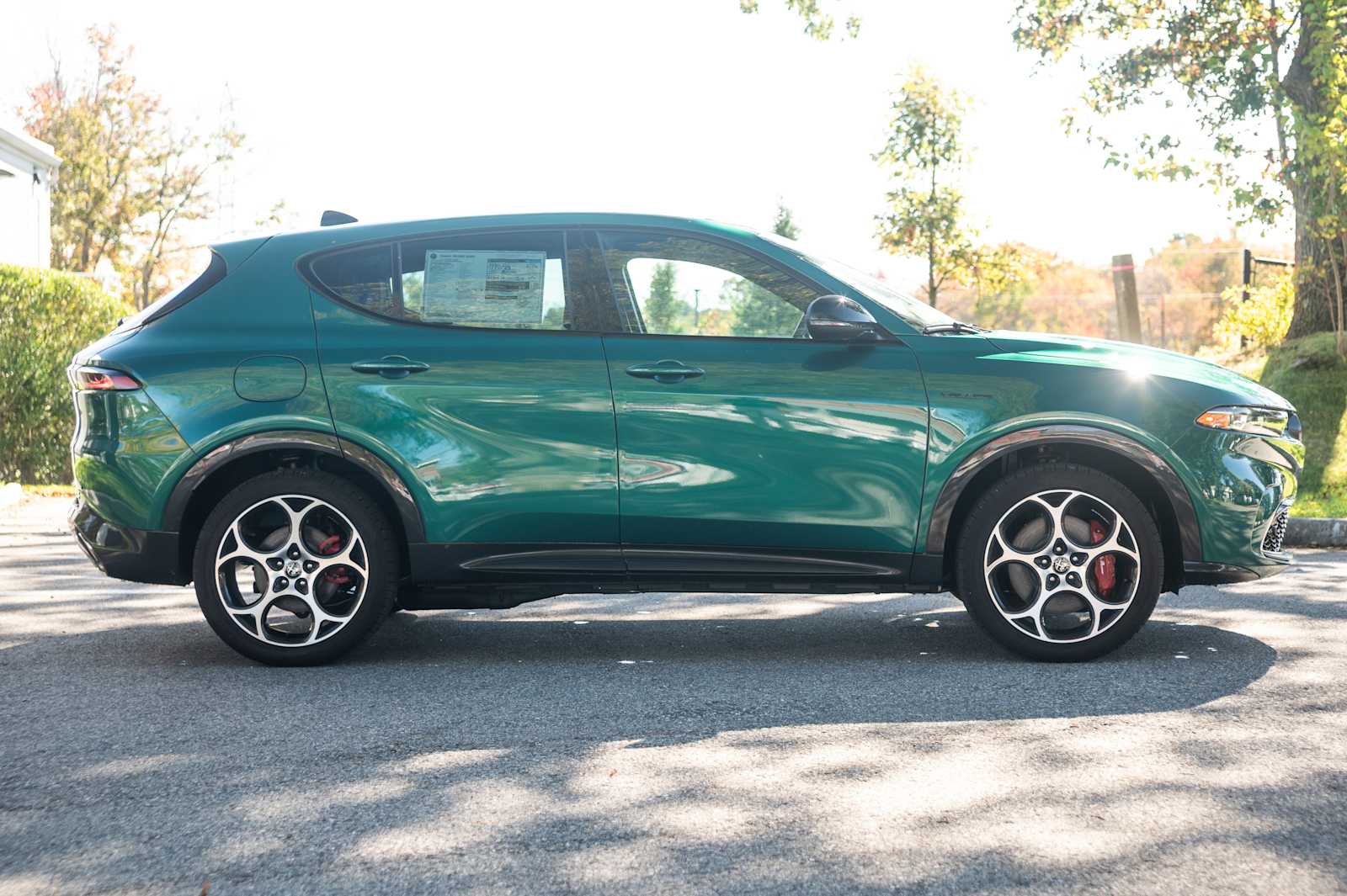 new 2024 Alfa Romeo Tonale car, priced at $44,835