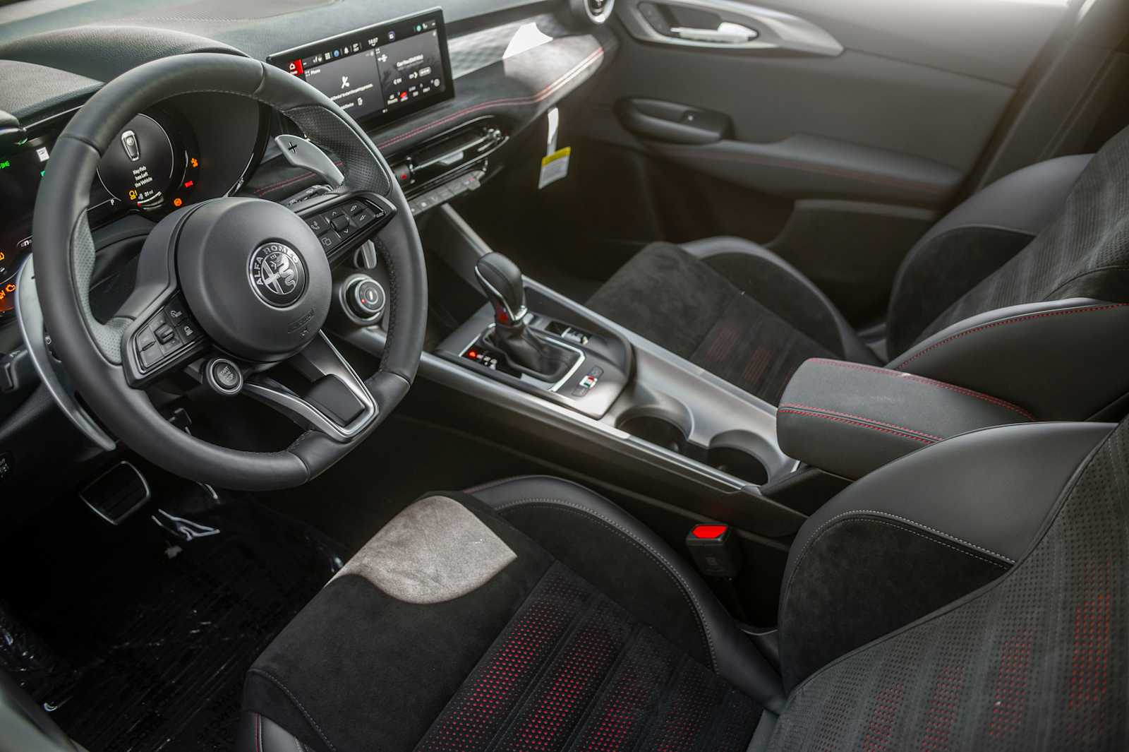 new 2024 Alfa Romeo Tonale car, priced at $44,835