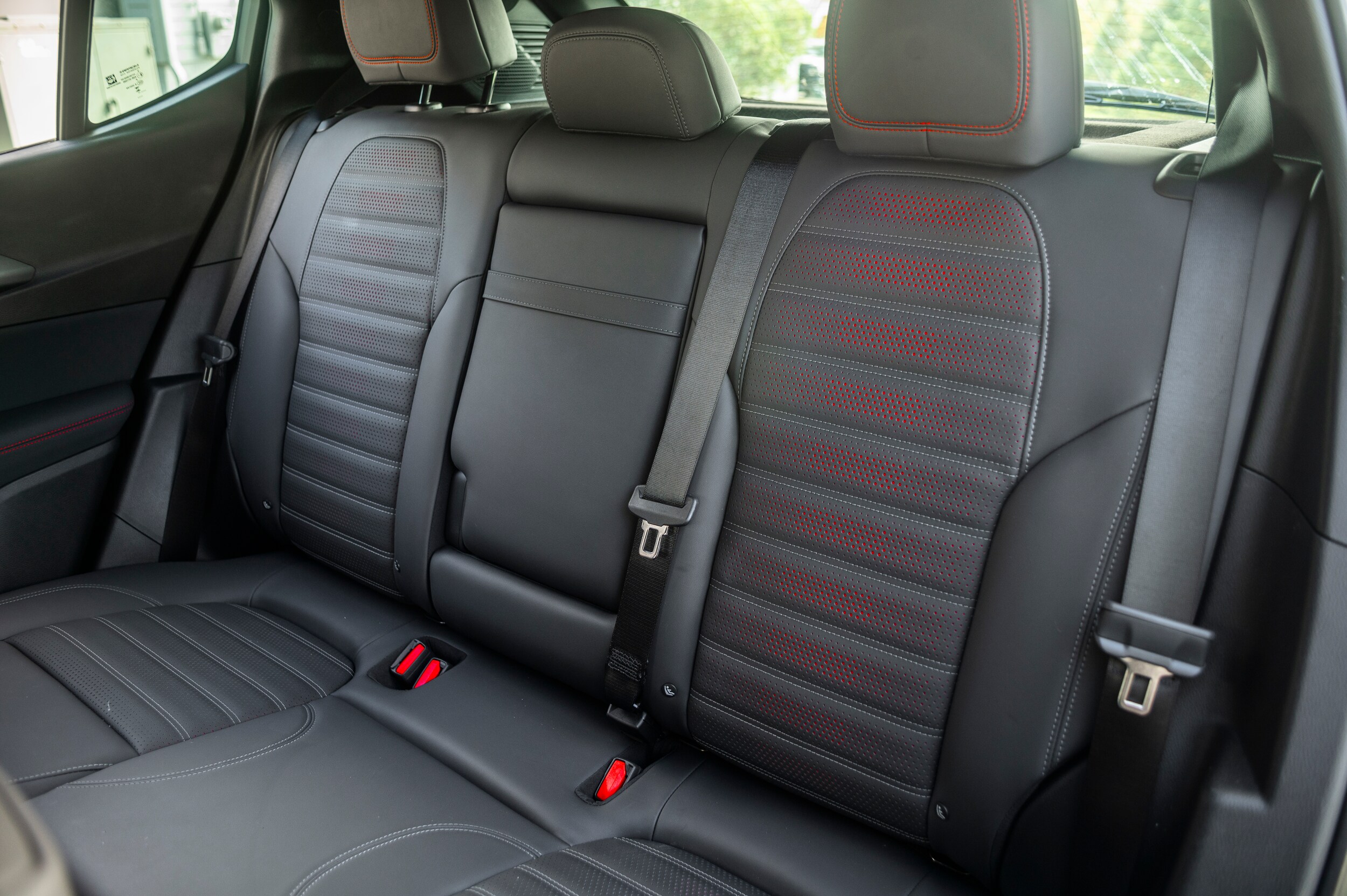 new 2025 Alfa Romeo Tonale car, priced at $57,630