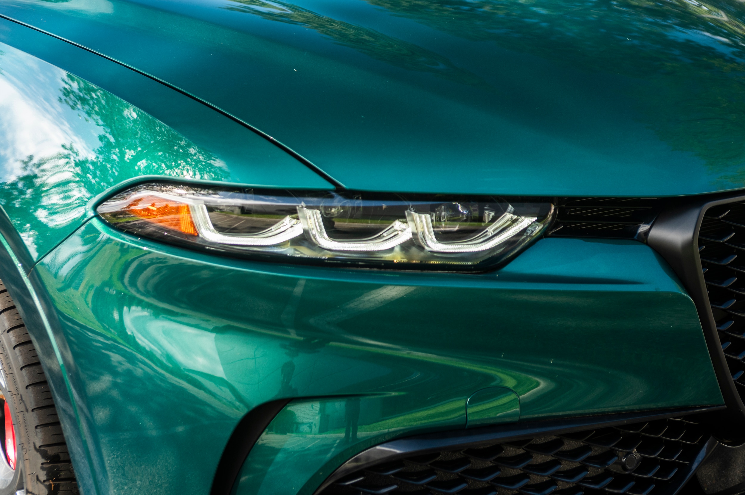 new 2025 Alfa Romeo Tonale car, priced at $57,630