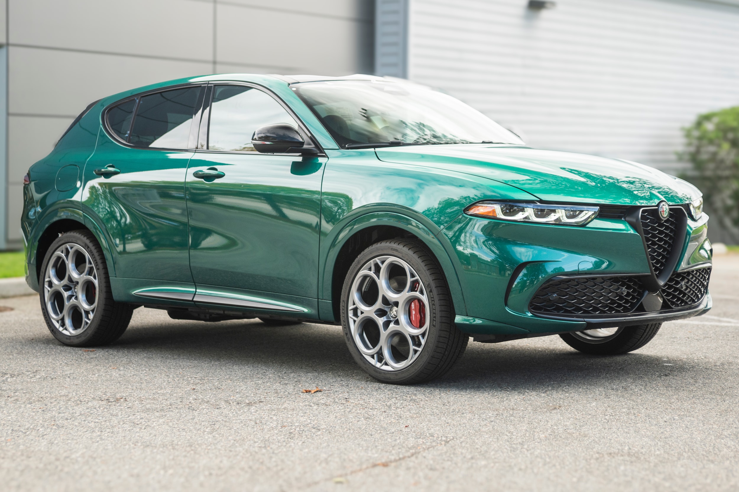 new 2025 Alfa Romeo Tonale car, priced at $57,630