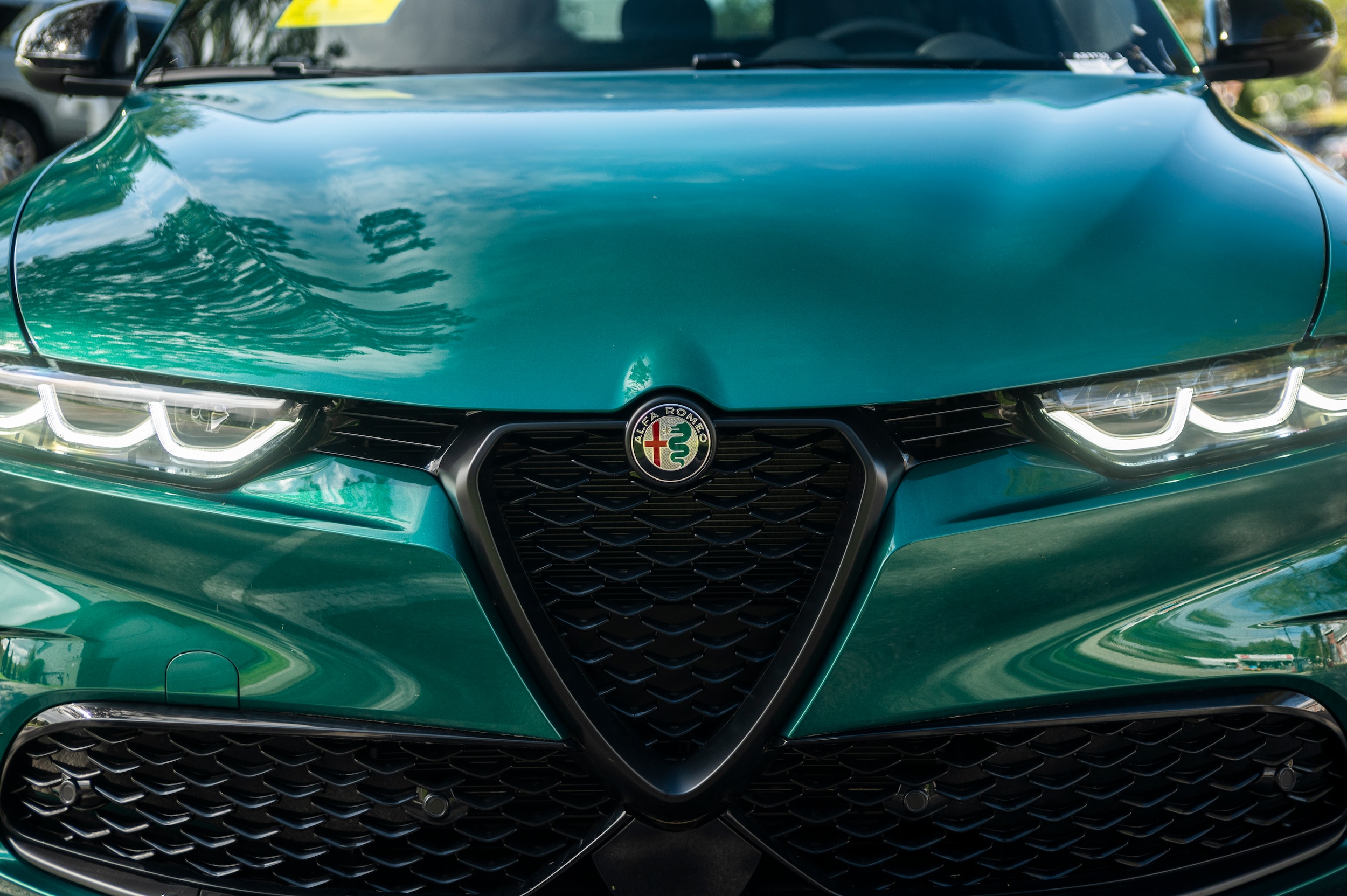 new 2025 Alfa Romeo Tonale car, priced at $57,630