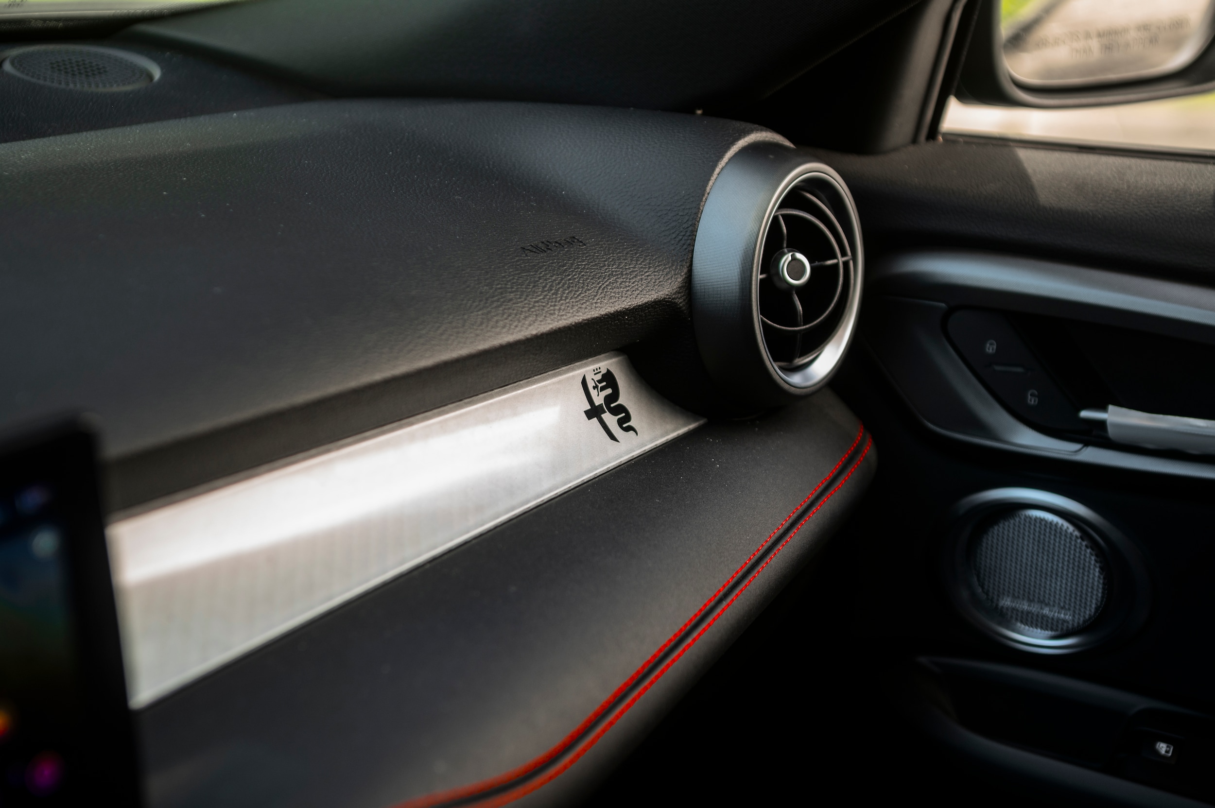 new 2025 Alfa Romeo Tonale car, priced at $57,630