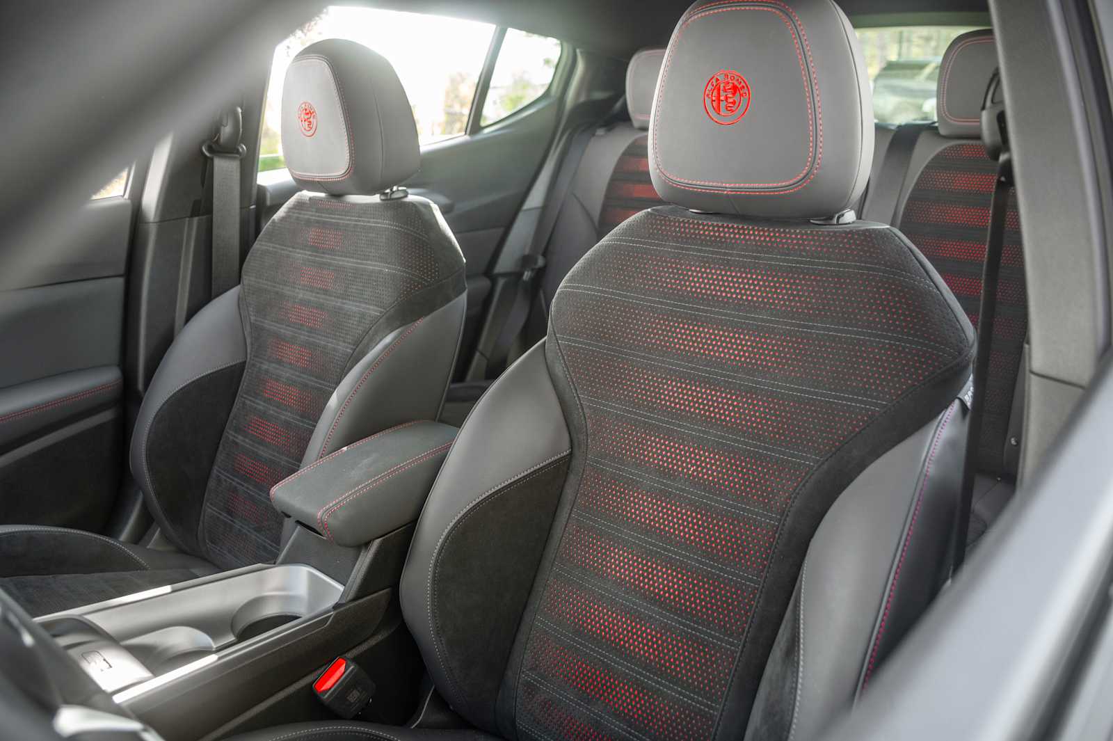 new 2024 Alfa Romeo Tonale car, priced at $44,835