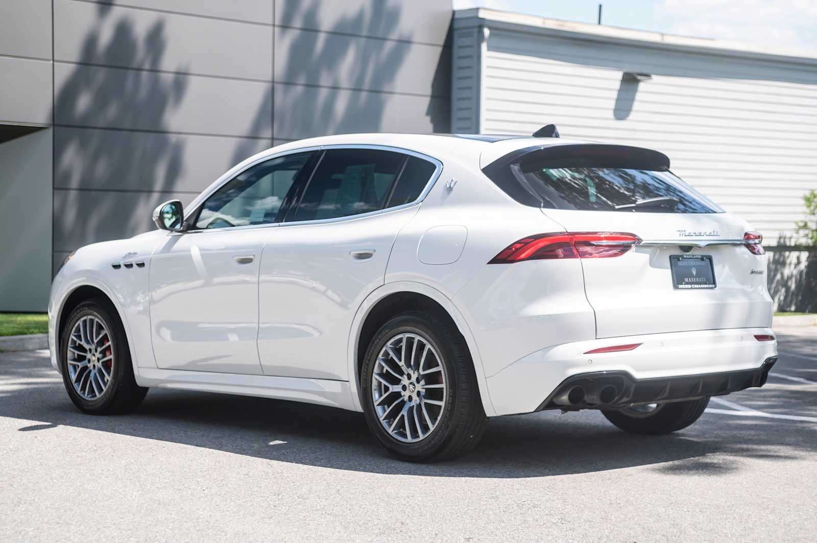used 2024 Maserati Grecale car, priced at $54,998