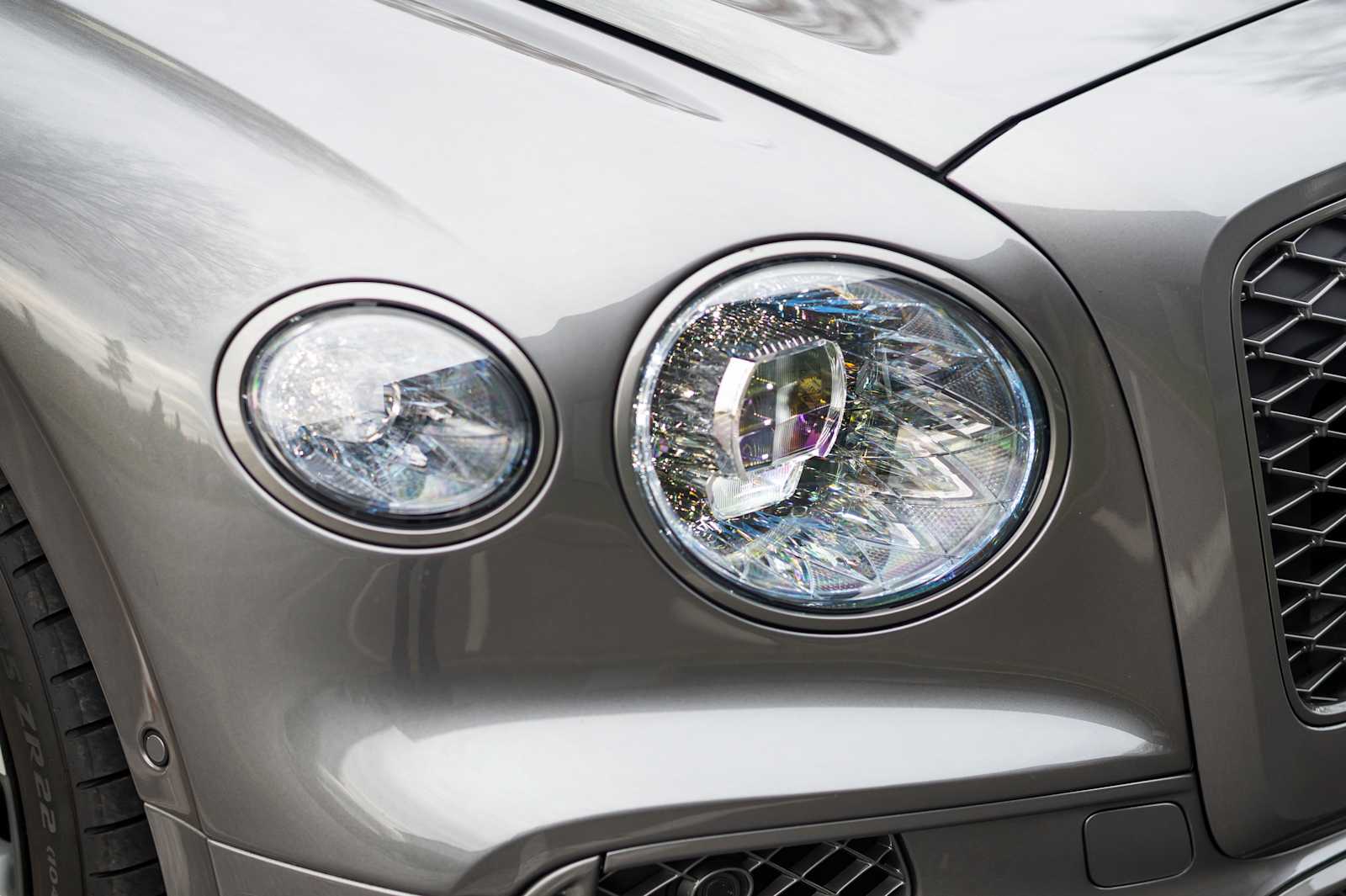 used 2025 Bentley Flying Spur car