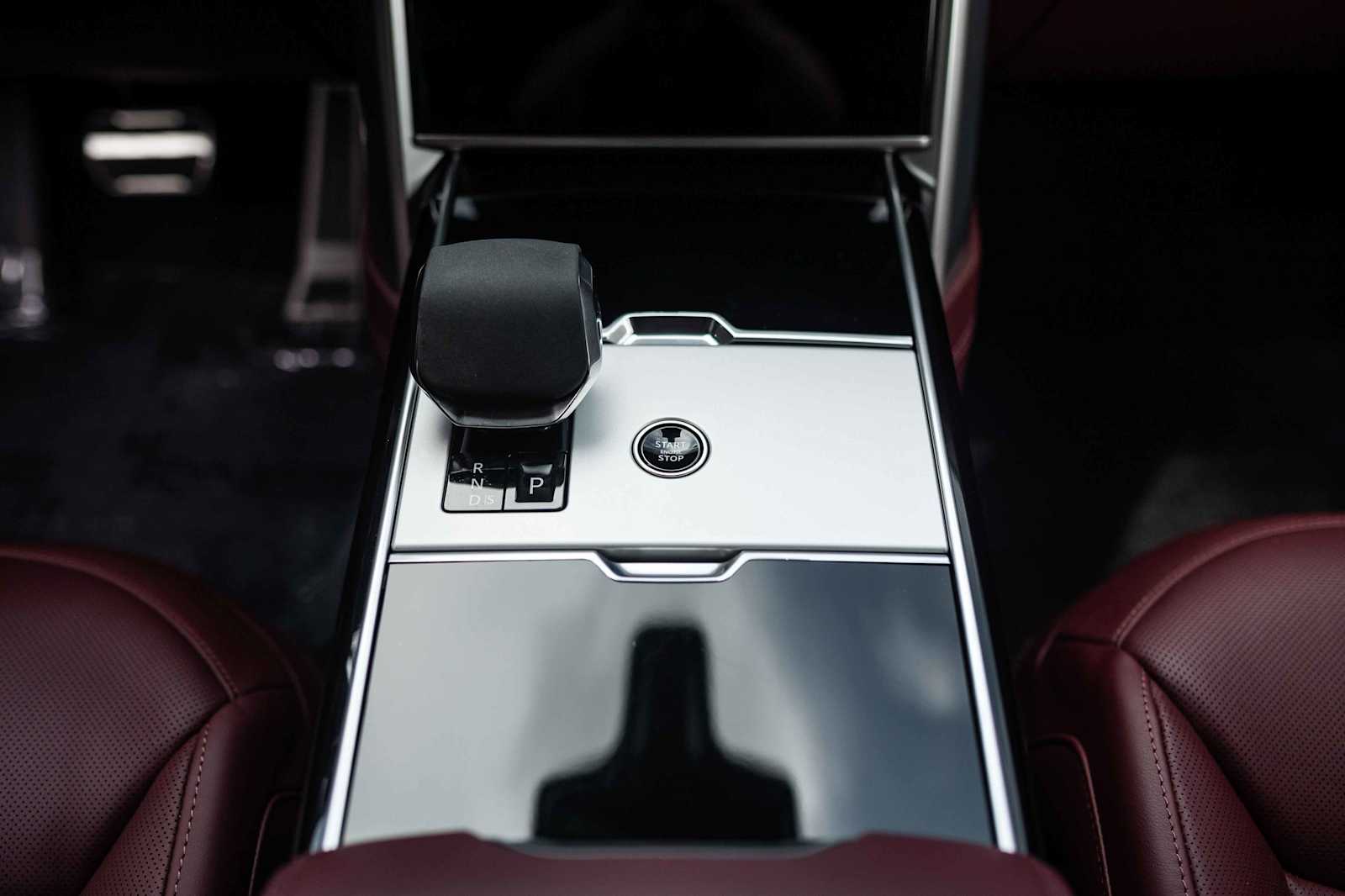 used 2024 Land Rover Range Rover car, priced at $149,998
