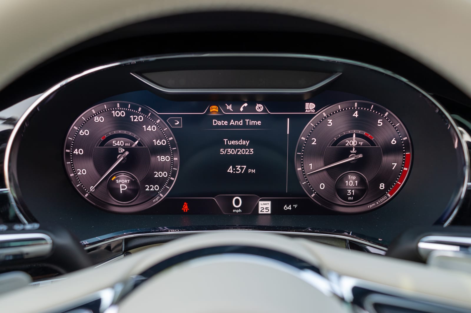 used 2023 Bentley Flying Spur car