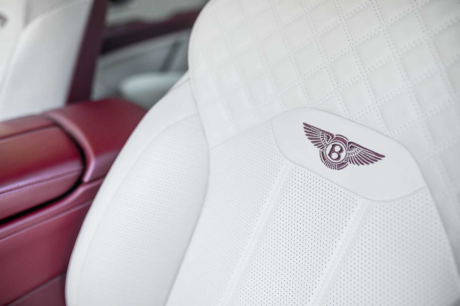 used 2022 Bentley Bentayga car