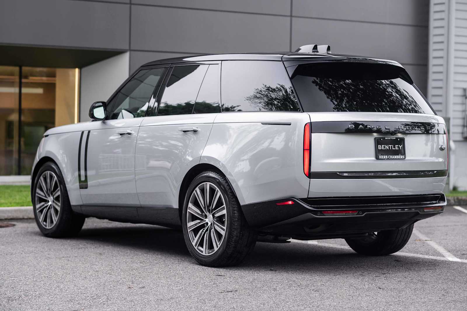 used 2023 Land Rover Range Rover car, priced at $104,998