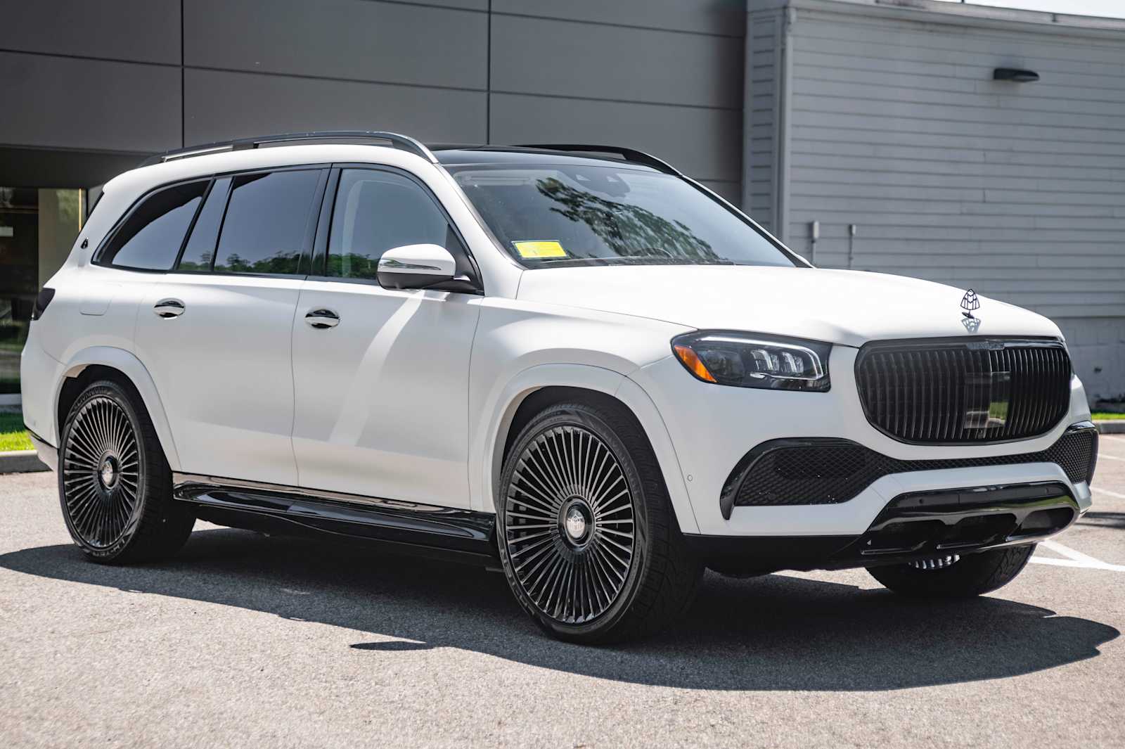 used 2022 Mercedes-Benz Maybach GLS 600 car, priced at $129,998