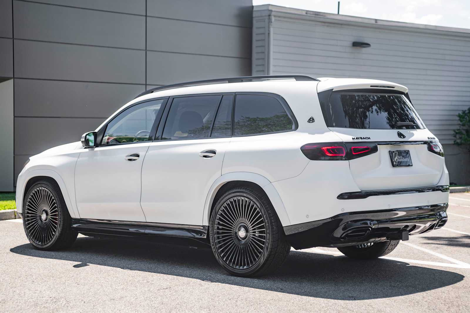 used 2022 Mercedes-Benz Maybach GLS 600 car, priced at $129,998