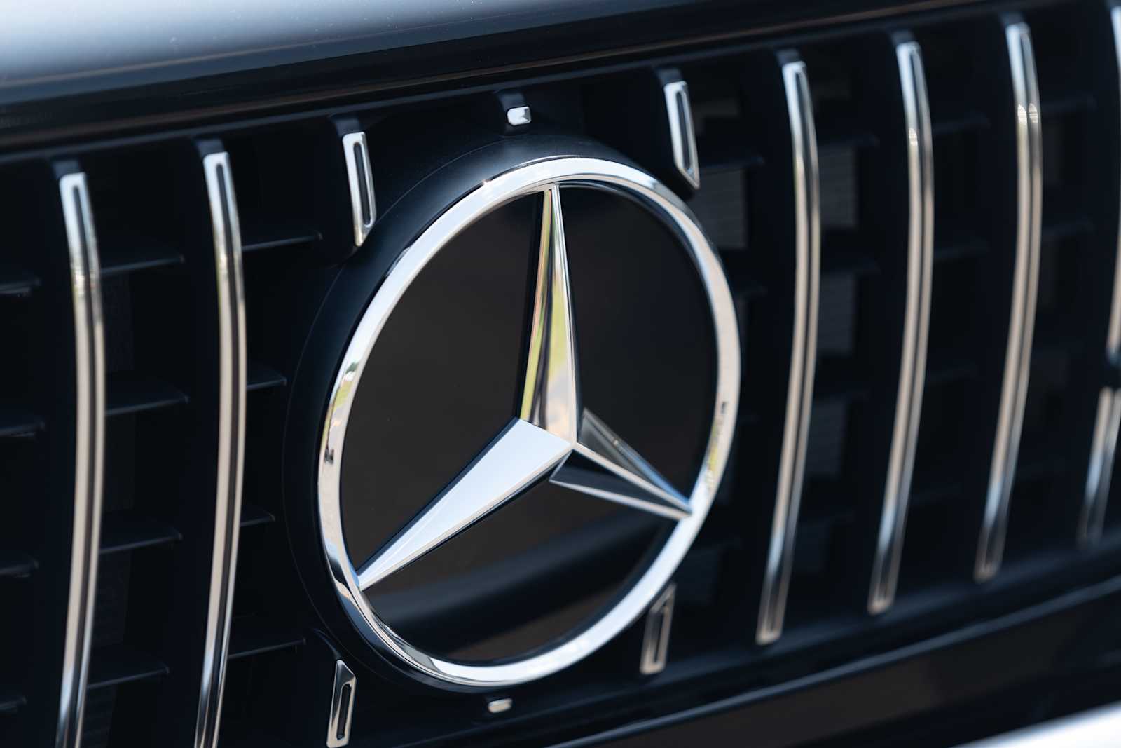 used 2025 Mercedes-Benz AMG G 63 car, priced at $227,998
