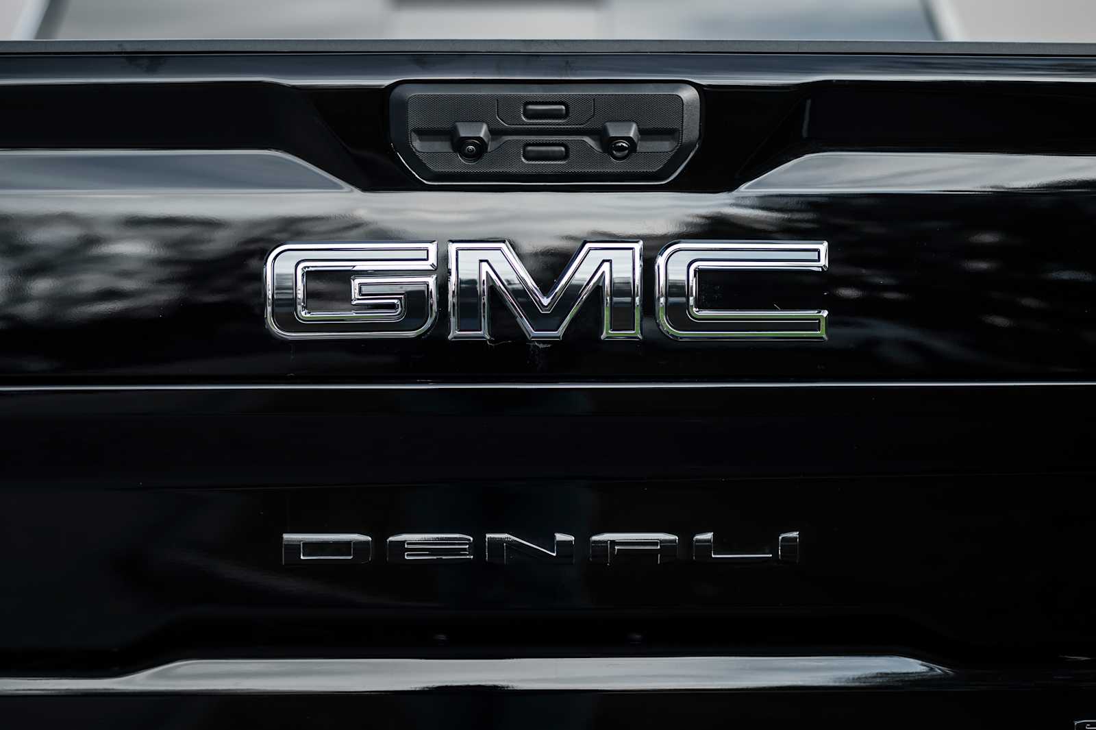 used 2024 GMC Sierra 2500 HD car, priced at $81,997