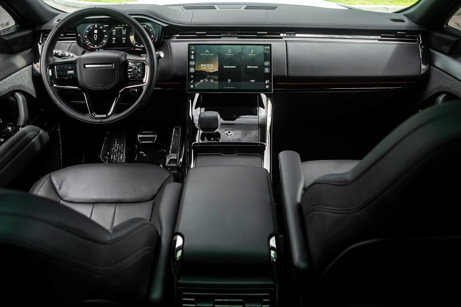 used 2024 Land Rover Range Rover Sport car, priced at $86,997