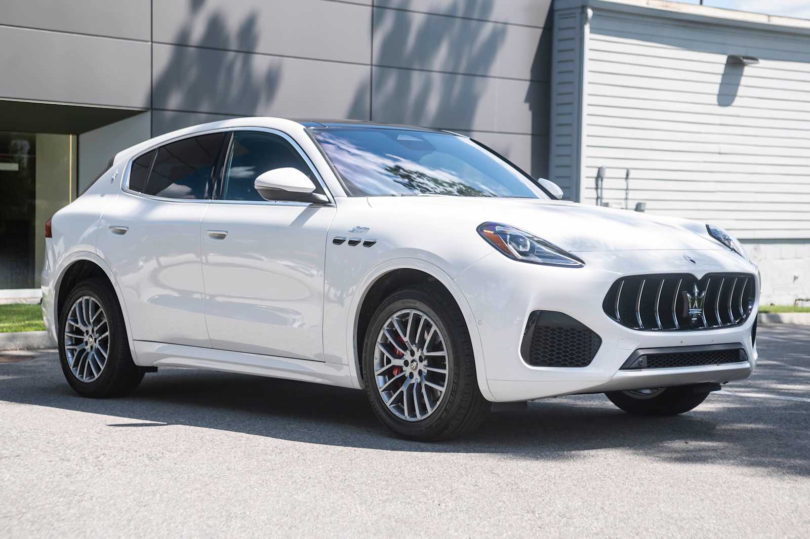 used 2024 Maserati Grecale car, priced at $54,998