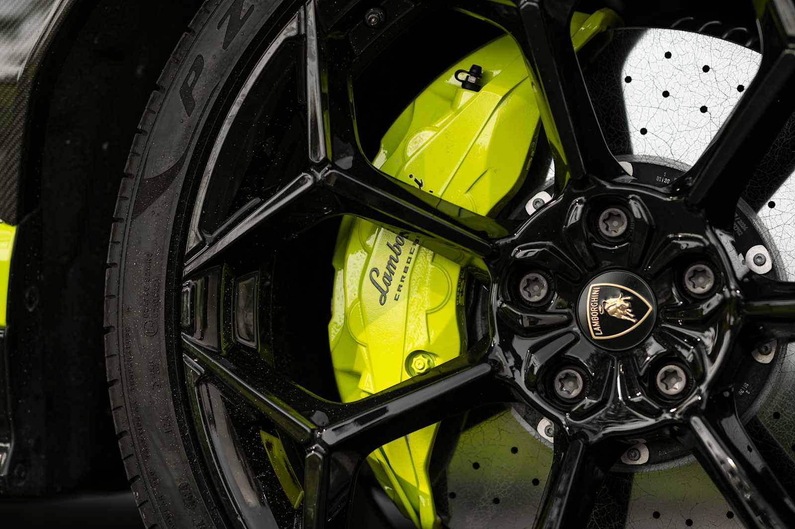 used 2024 Lamborghini Urus car, priced at $295,497