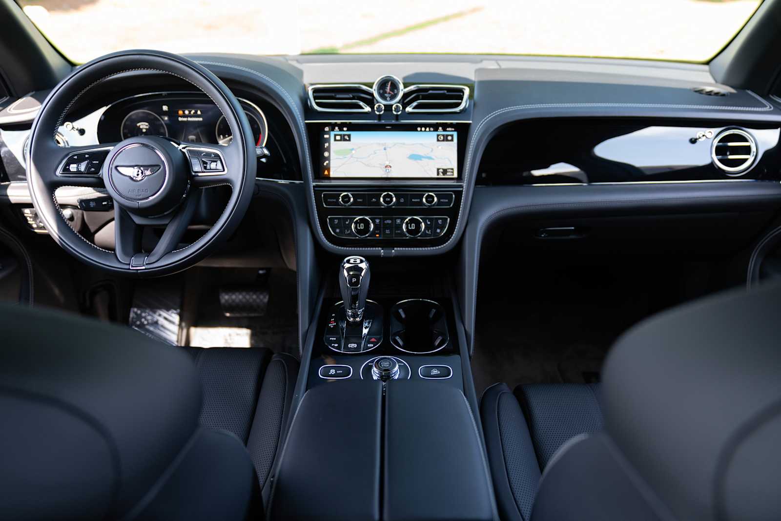 used 2023 Bentley Bentayga EWB car