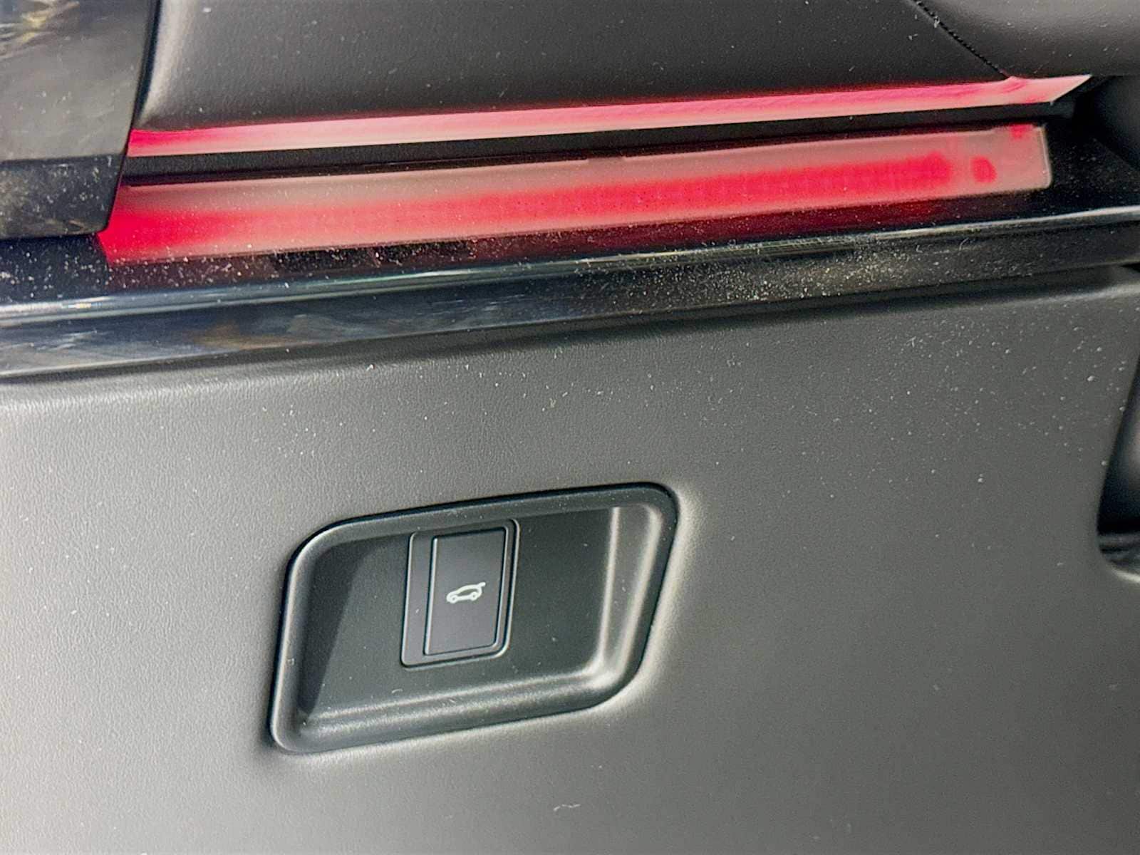 used 2024 Land Rover Range Rover Sport car, priced at $86,998