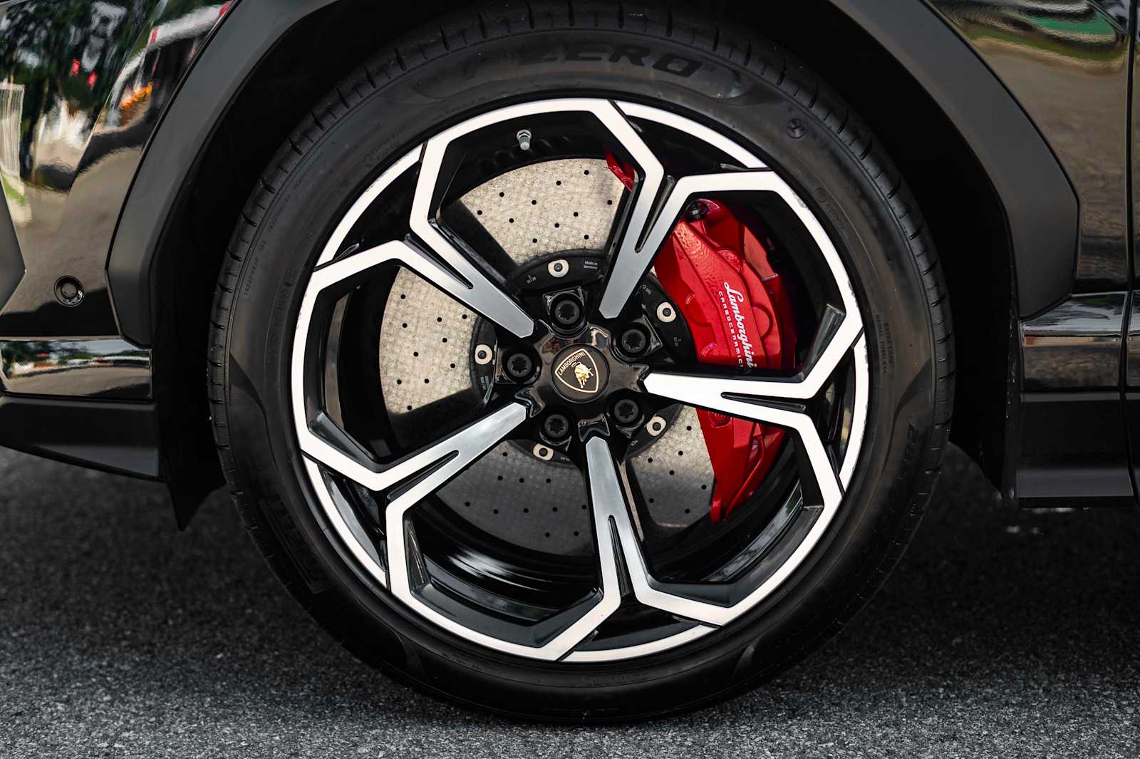 used 2020 Lamborghini Urus car, priced at $189,497