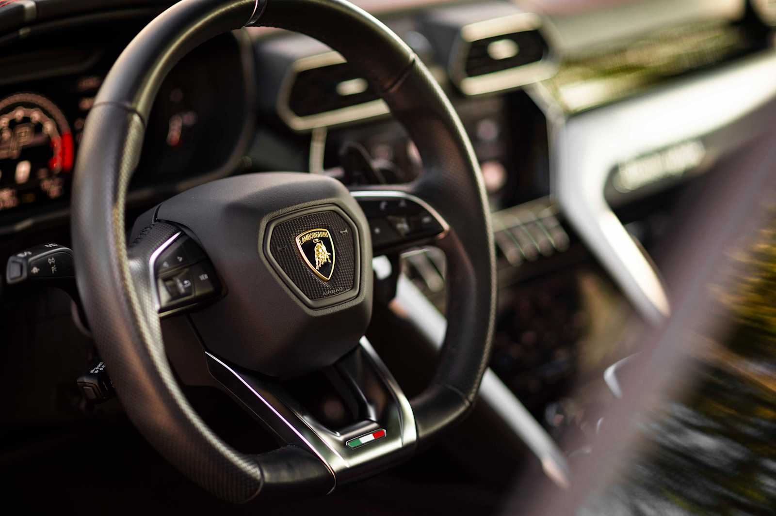 used 2020 Lamborghini Urus car, priced at $189,497