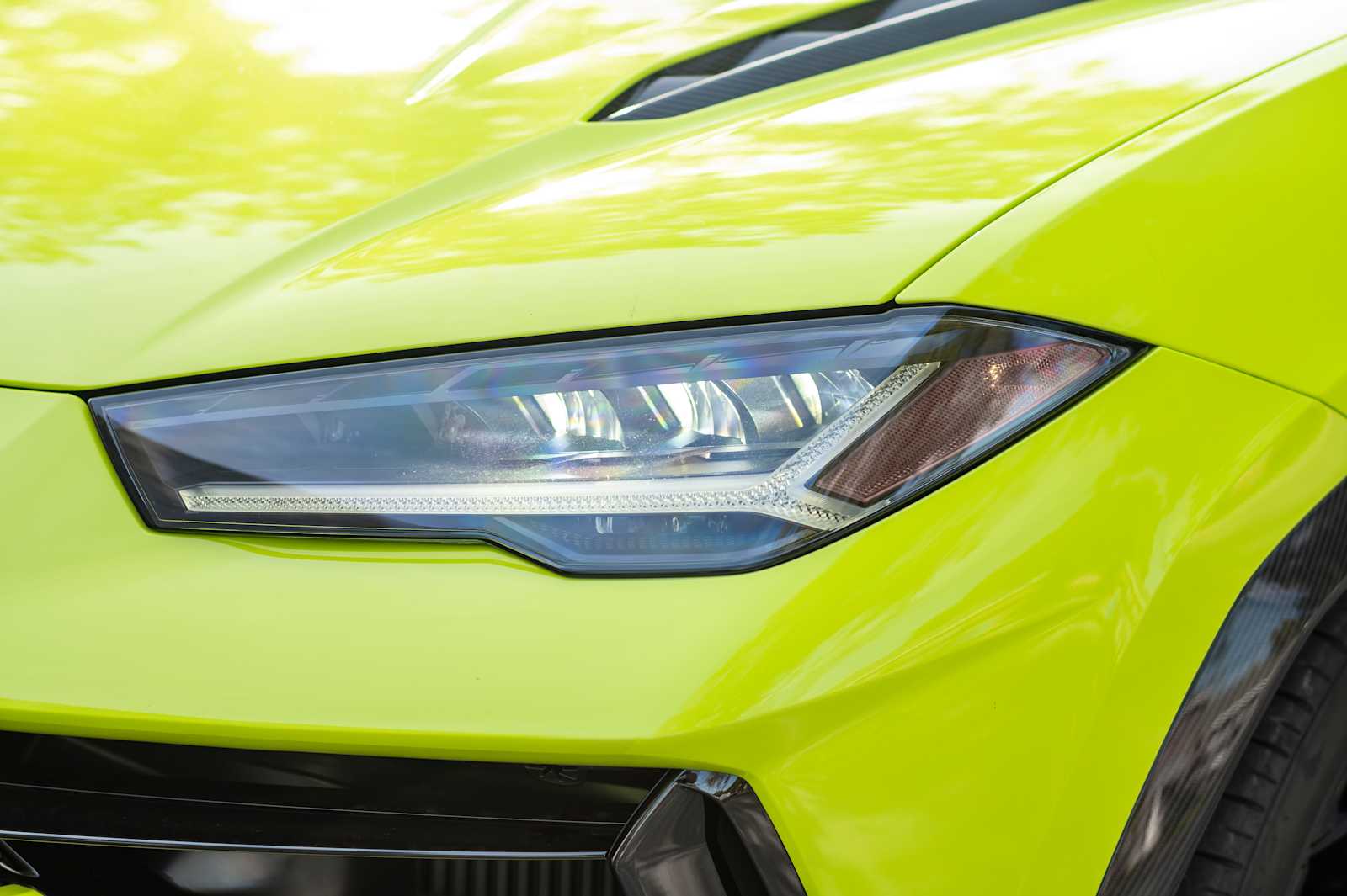 used 2024 Lamborghini Urus car, priced at $295,497