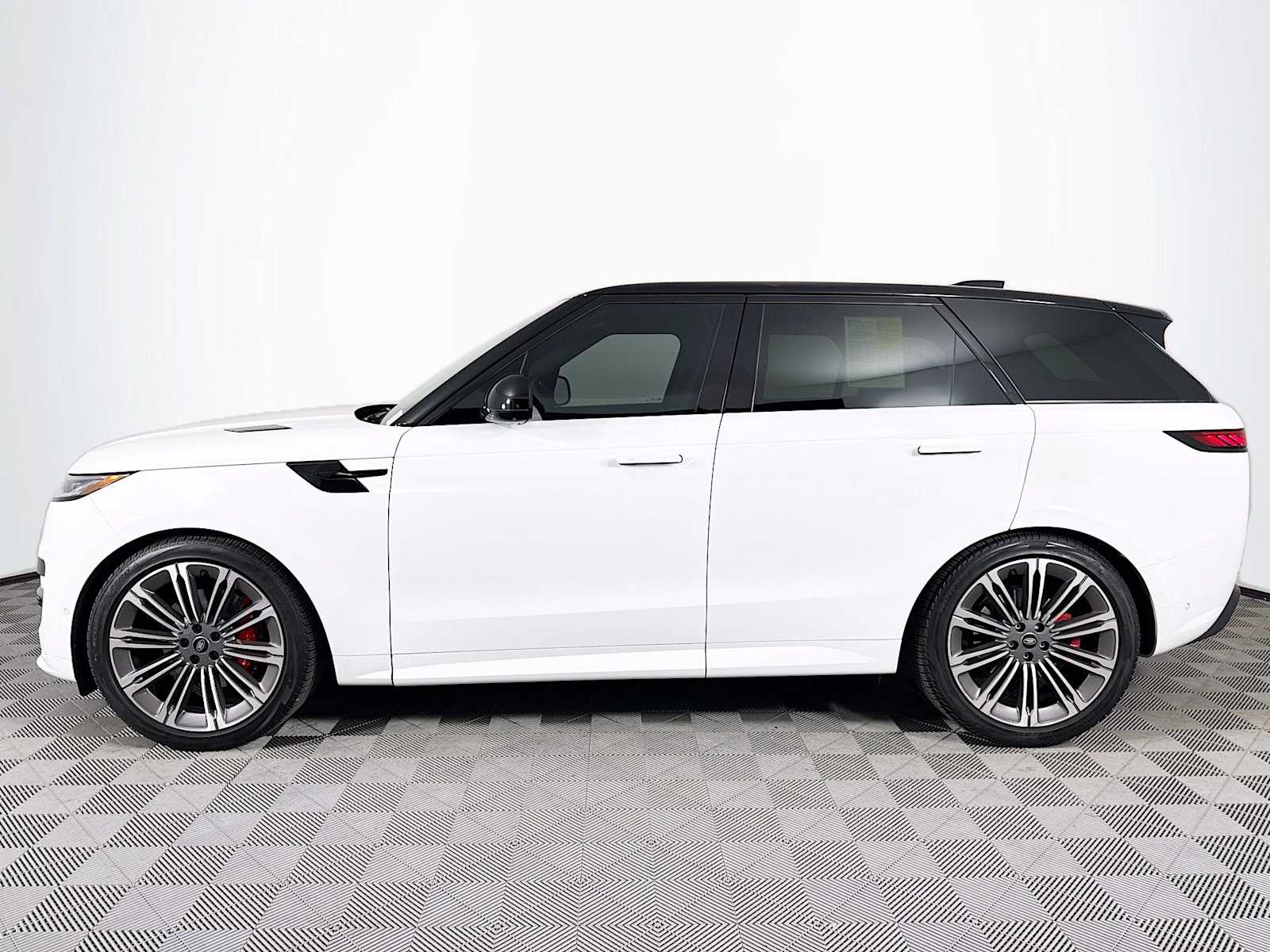 used 2024 Land Rover Range Rover Sport car, priced at $86,998