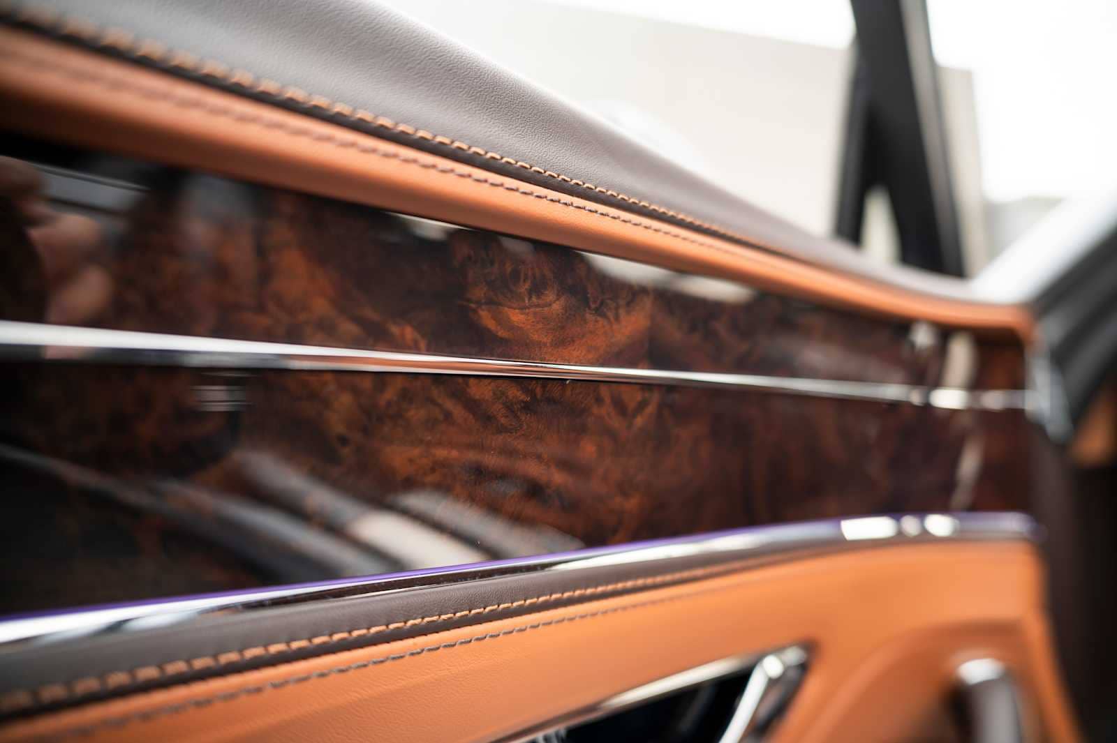 used 2025 Bentley Flying Spur car