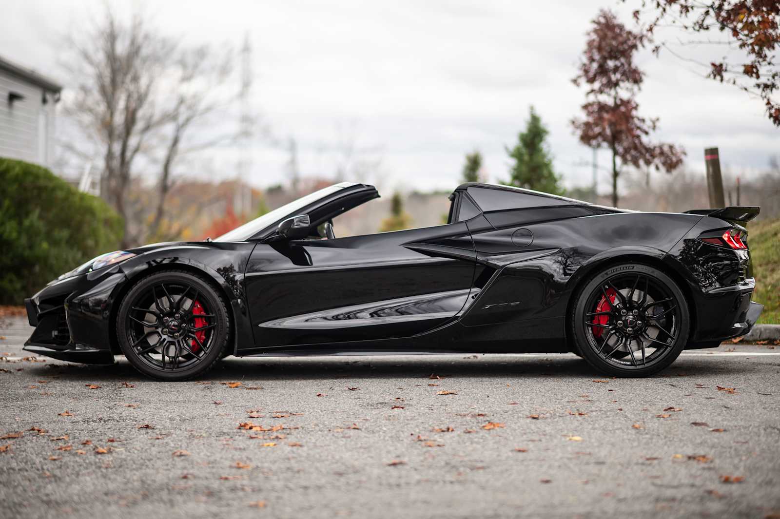 used 2025 Chevrolet Corvette Z06 car, priced at $111,997