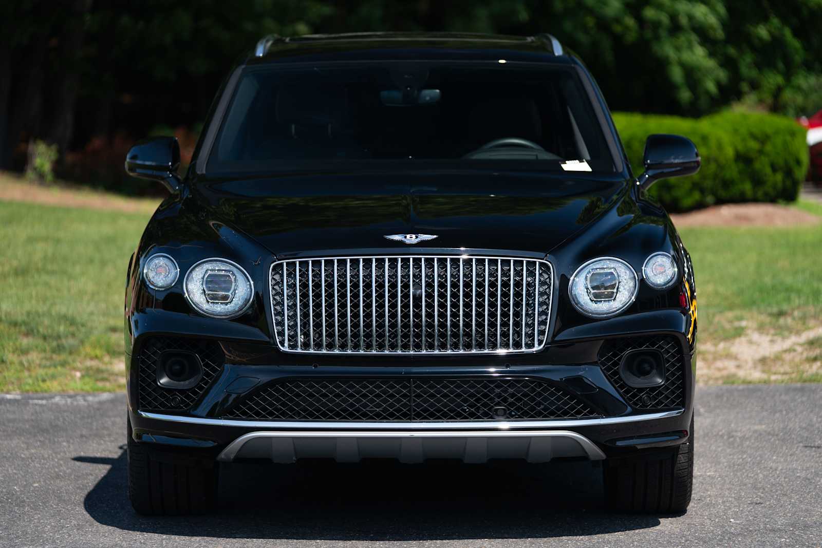 used 2023 Bentley Bentayga EWB car
