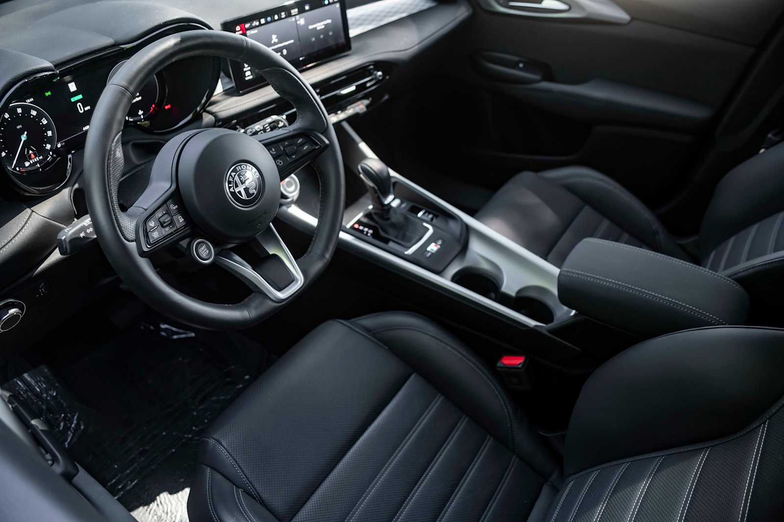 used 2024 Alfa Romeo Tonale car, priced at $32,497