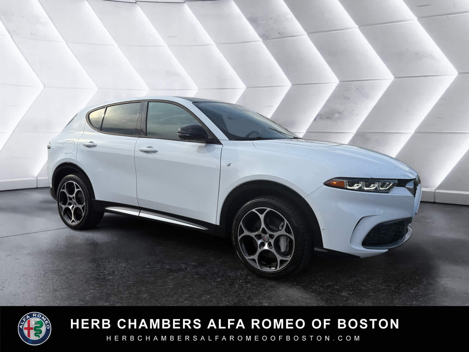 used 2024 Alfa Romeo Tonale car, priced at $35,998