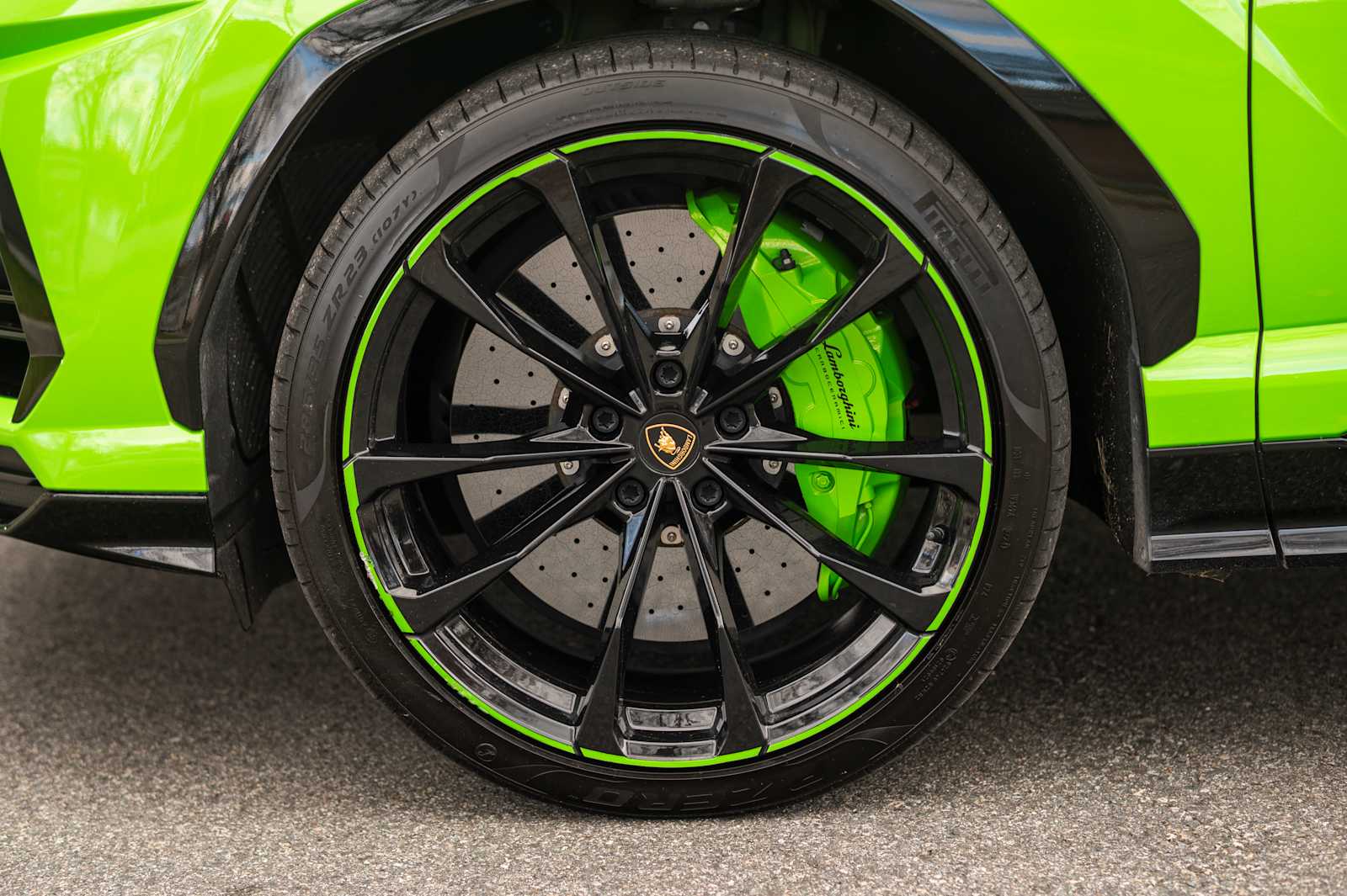 used 2021 Lamborghini Urus car, priced at $203,497