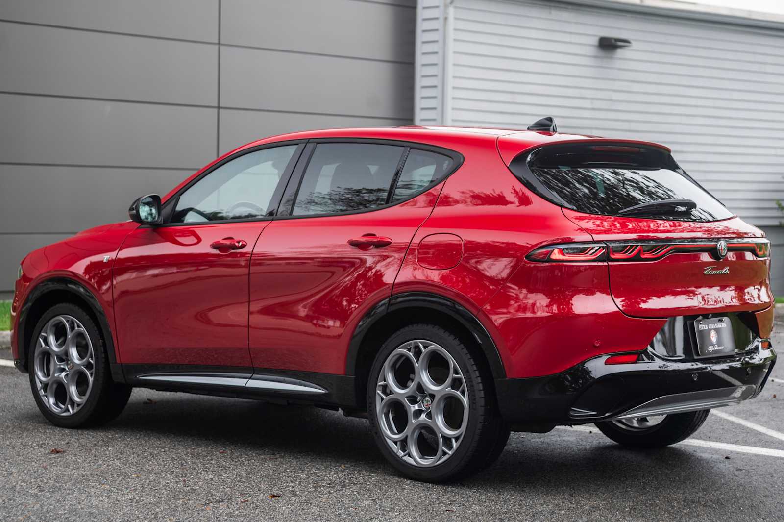 used 2024 Alfa Romeo Tonale car, priced at $29,197