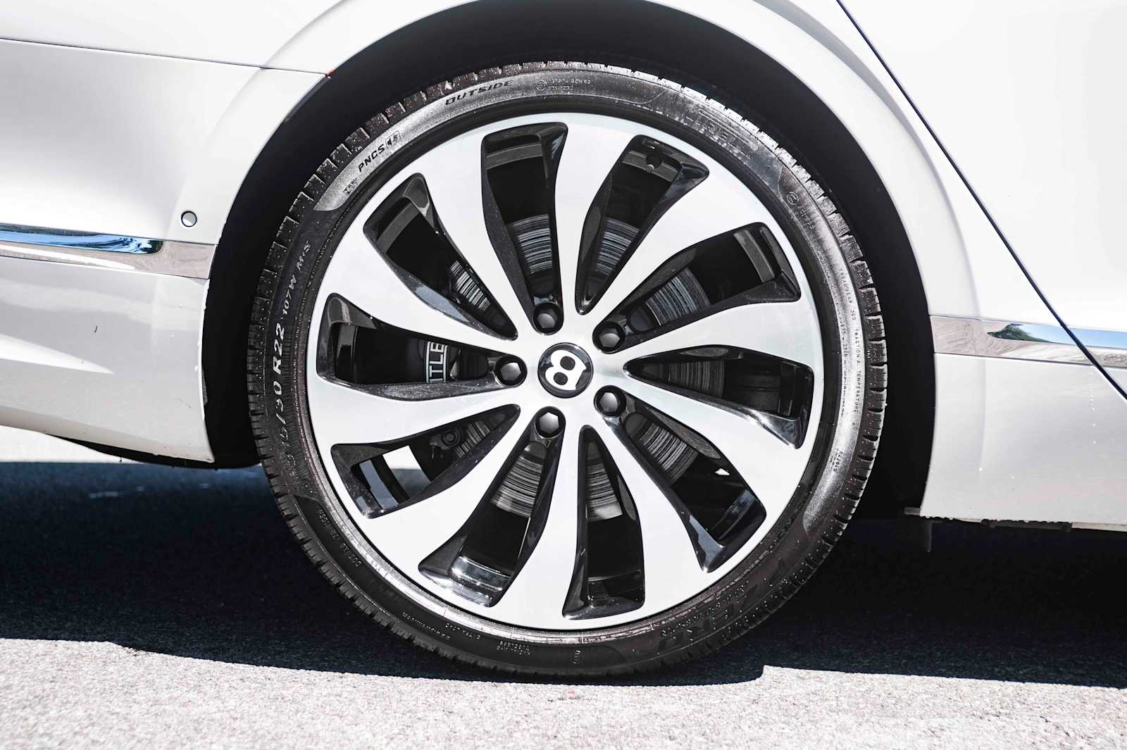 used 2022 Bentley Flying Spur car