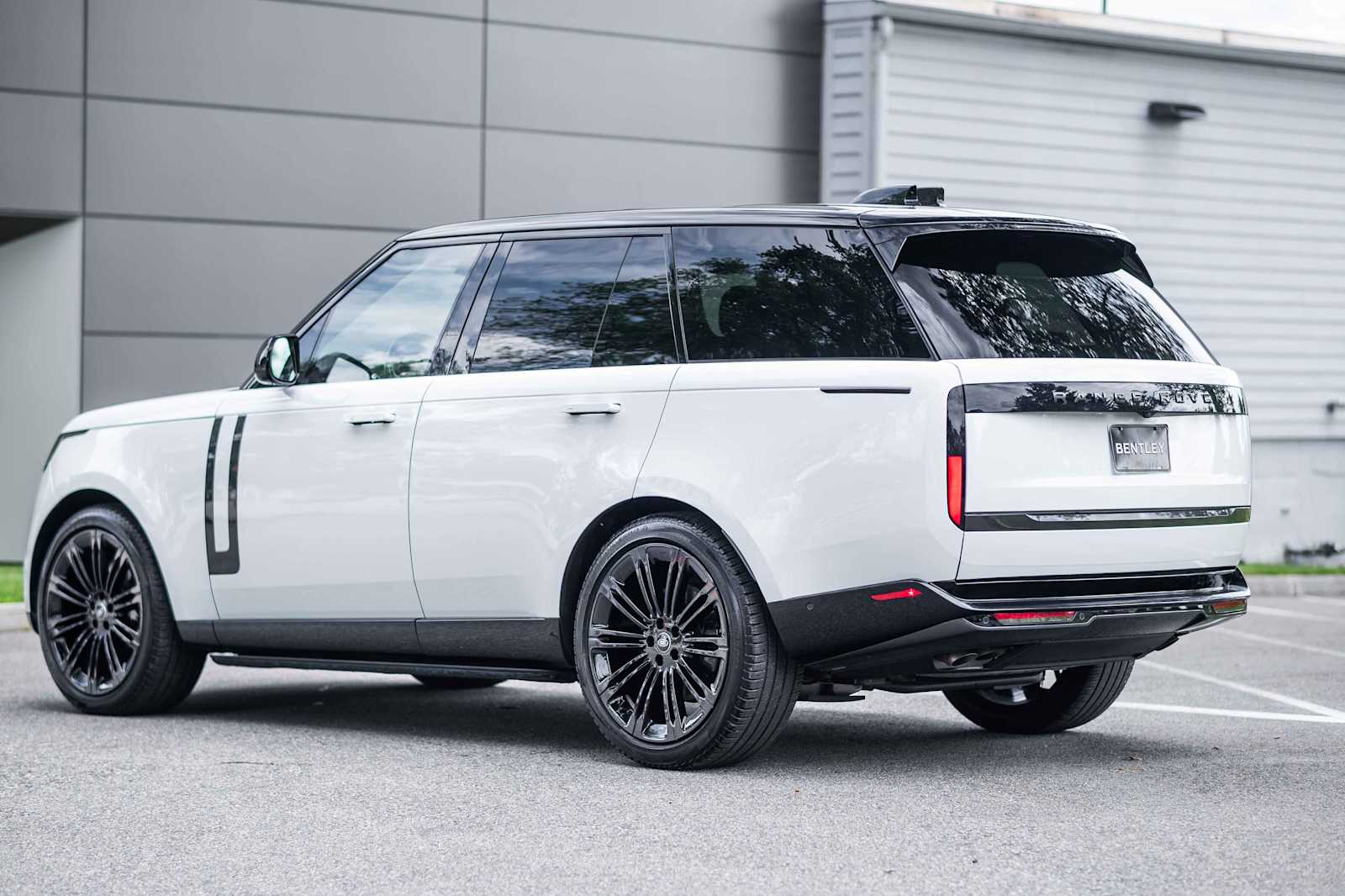 used 2024 Land Rover Range Rover car, priced at $149,998