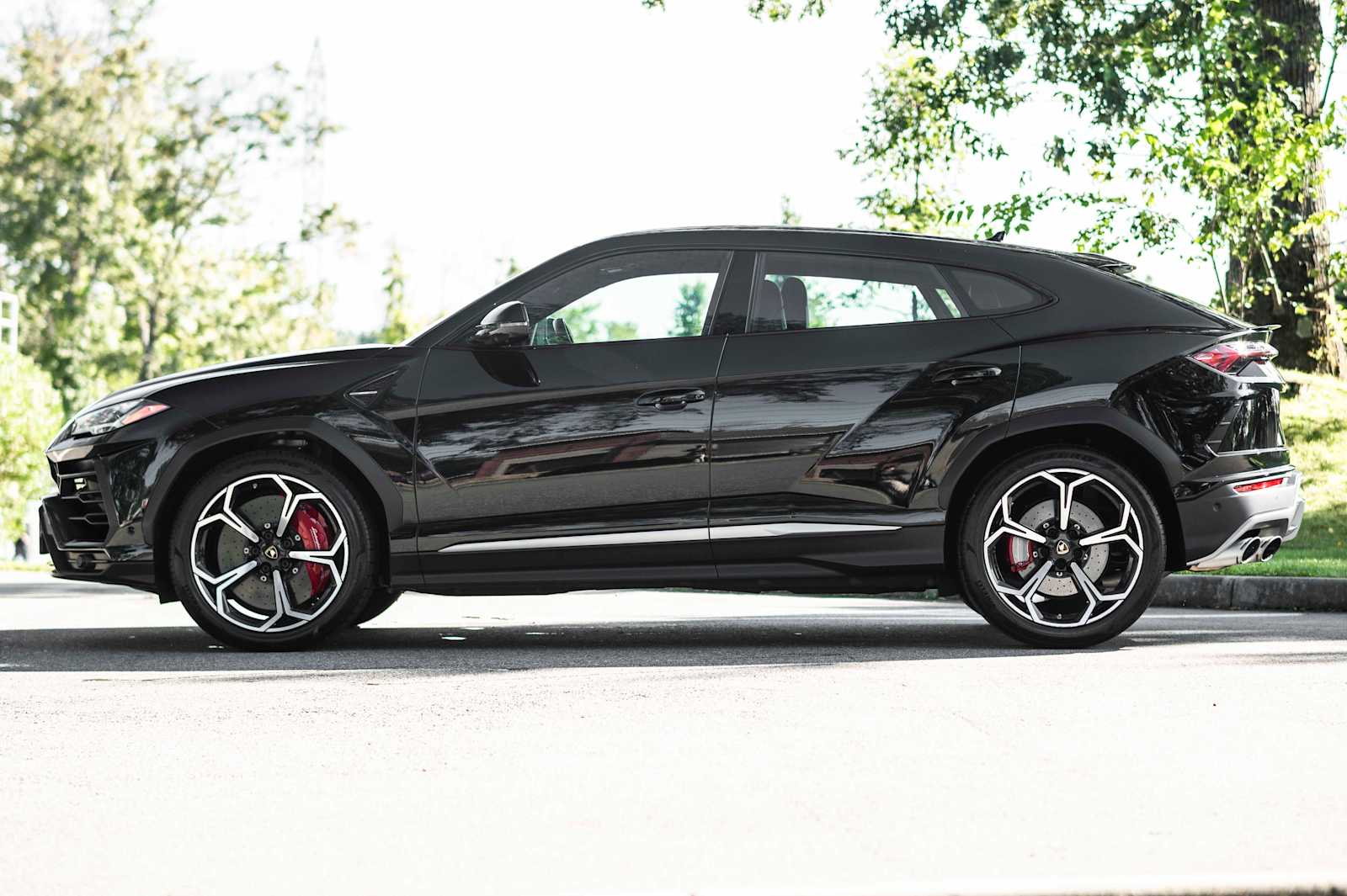 used 2020 Lamborghini Urus car, priced at $189,497